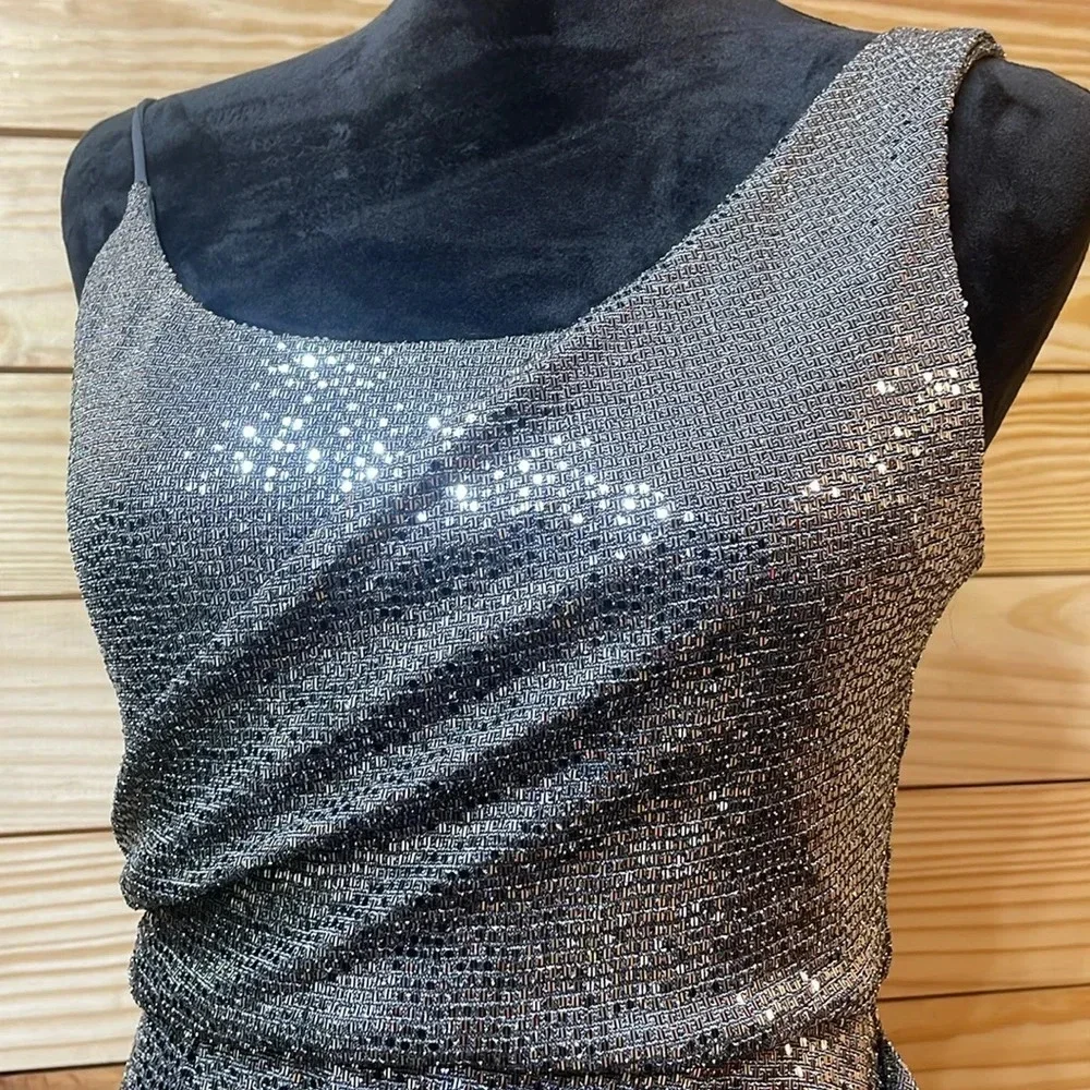 Wendye Chaitin Silver Sequin Size Medium Mini Sleeveless EUC🌟 Formal Dress - Picture 11 of 12